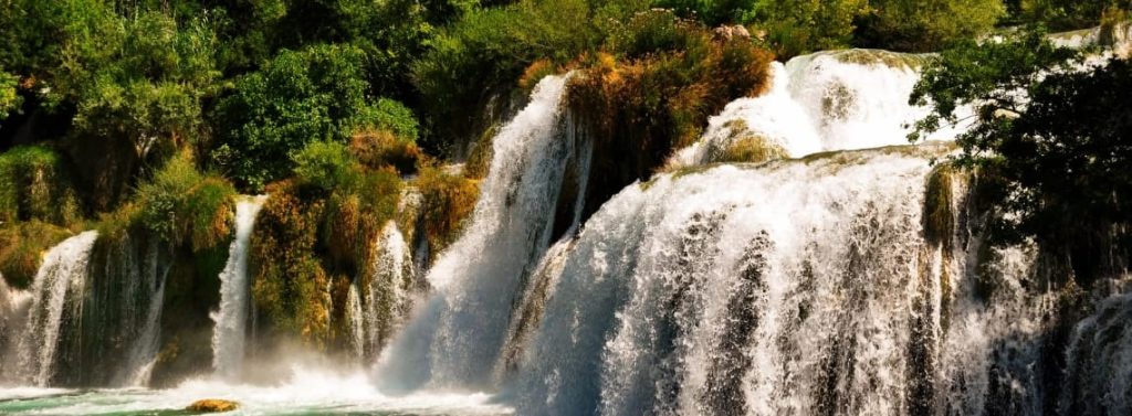 makkiyad meenmutty water falls